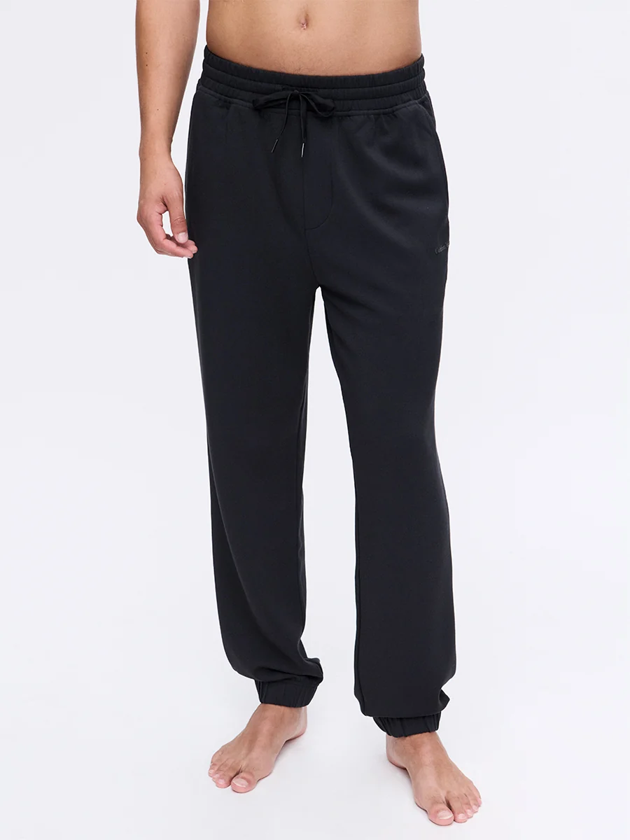 Stratus Sweatpant
